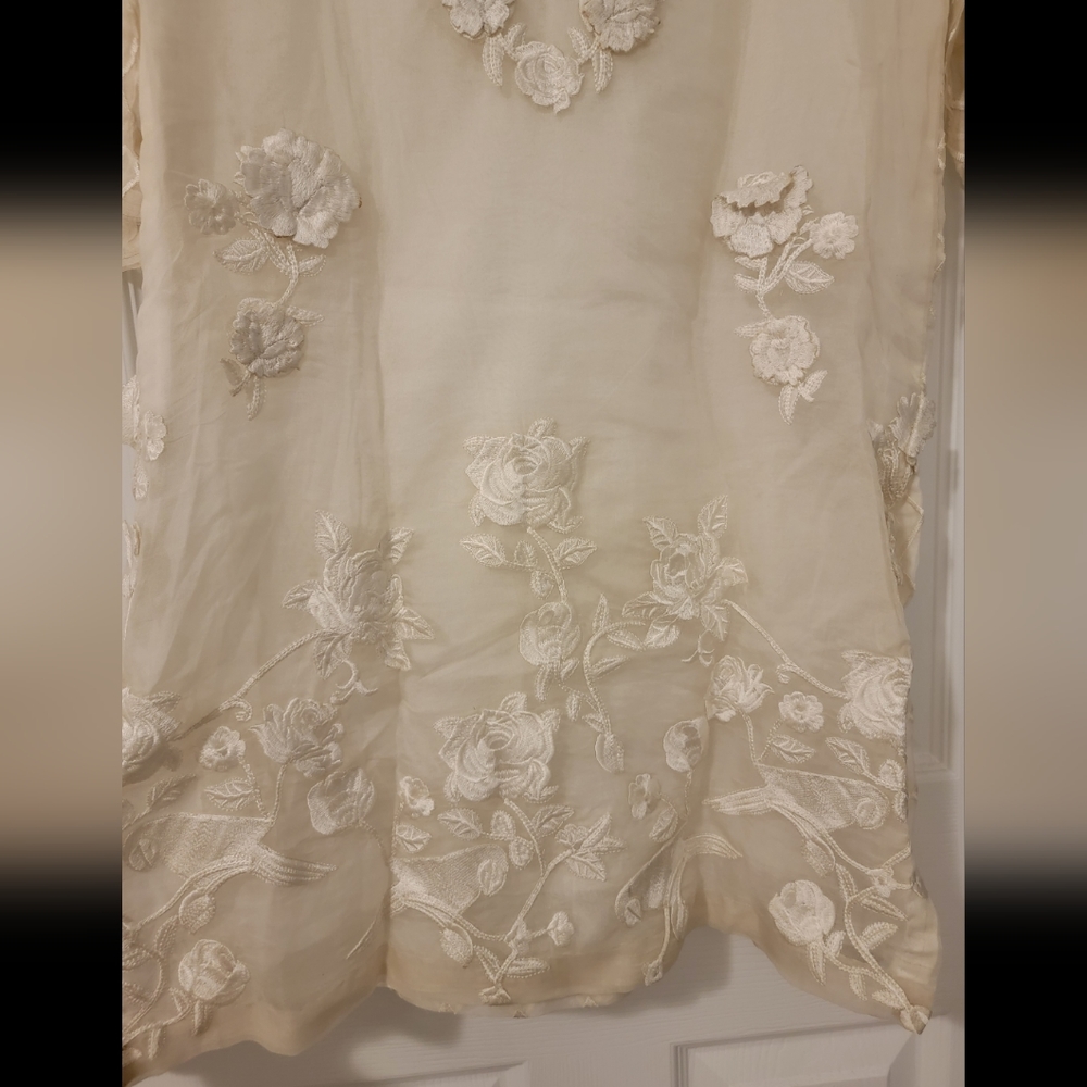 Pakistani Designer Kurti/kameez: Agha Noor - Picture 3 of 3